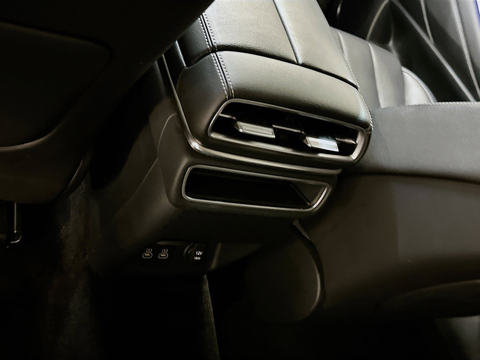 Used 2025 Genesis GV80 2.5T Standard AWD/4WD image 28