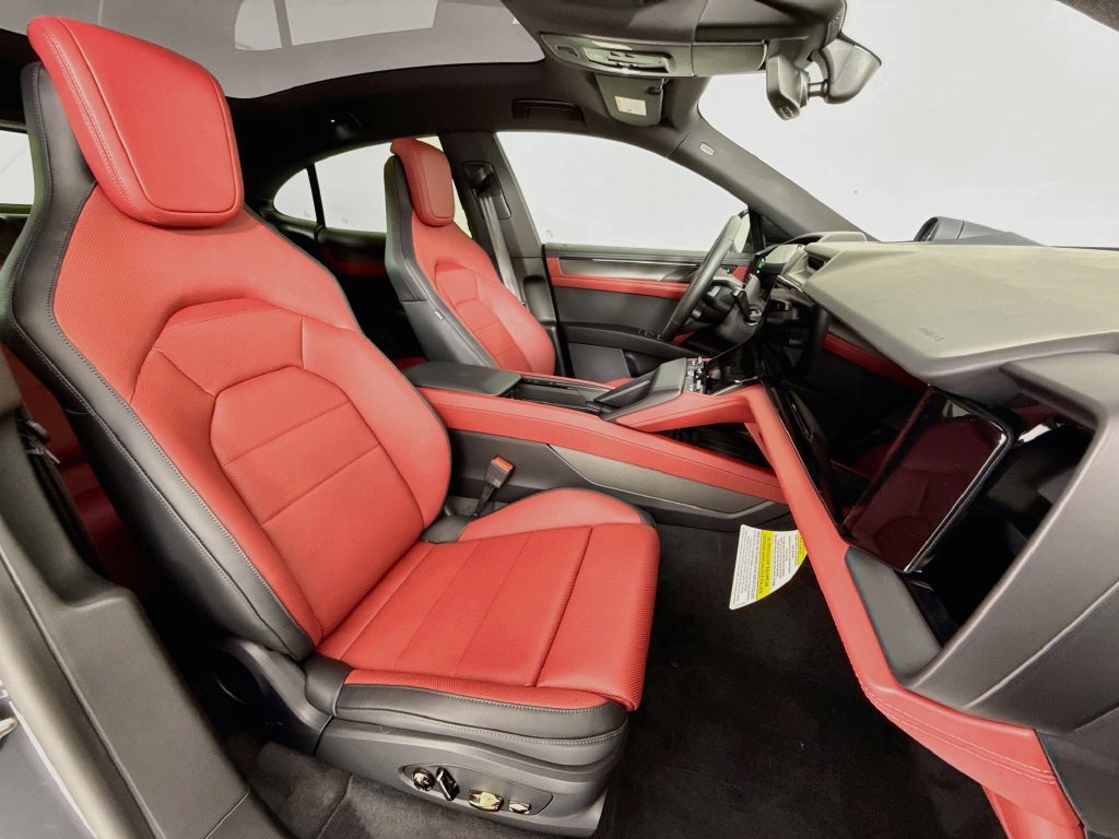 New 2026 Porsche Cayenne S AWD/4WD image 30