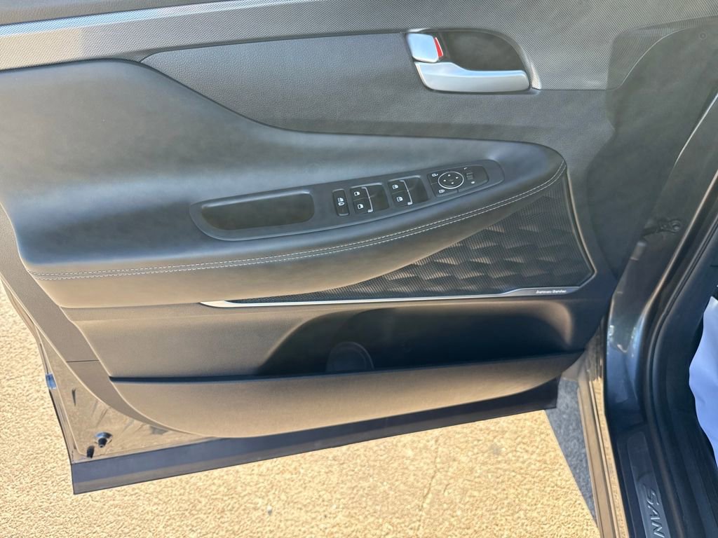 Used 2023 Hyundai Santa Fe SEL Premium image 20
