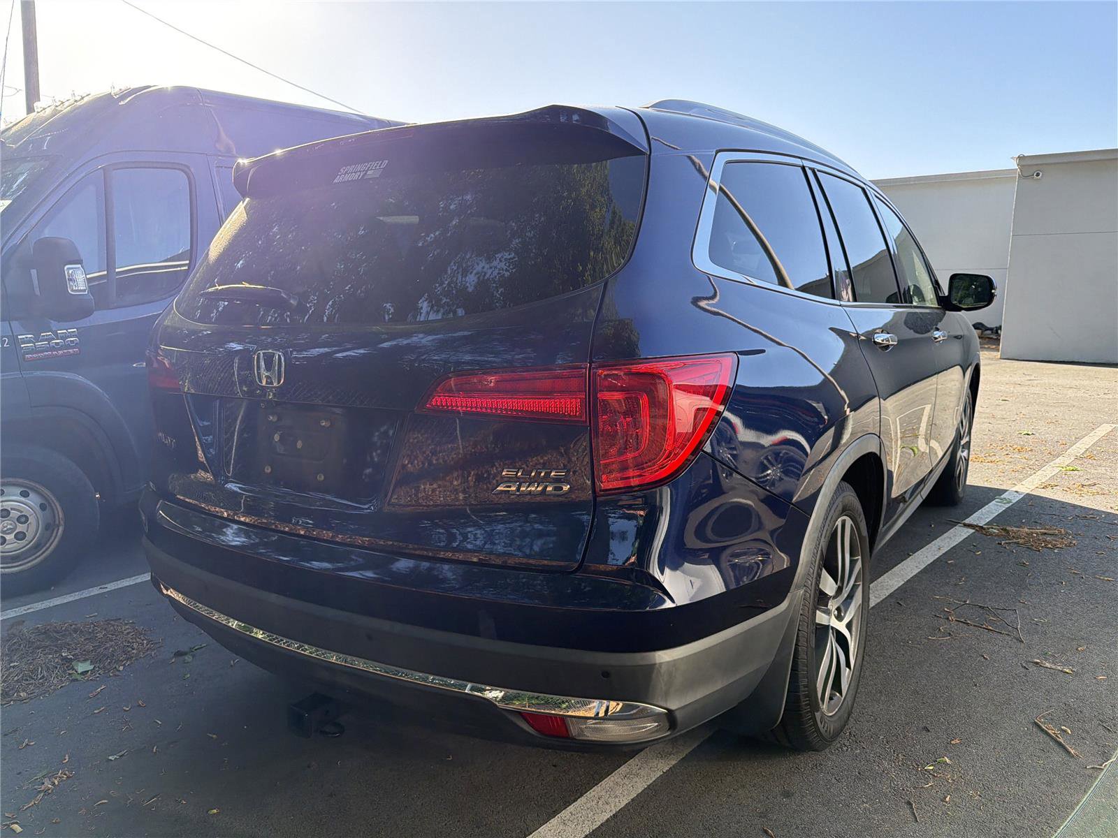 Used 2017 Honda Pilot Elite image 5