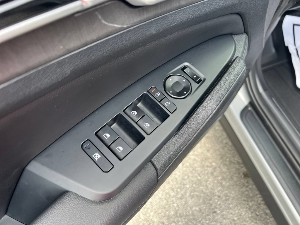 Used 2026 Kia Sportage X-Line AWD/4WD image 13