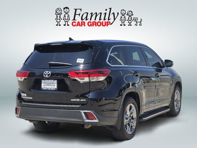 Used 2019 Toyota Highlander Limited Platinum AWD/4WD image 4