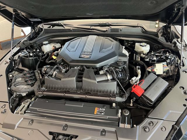 Certified 2024 Cadillac CT5 V w/ Platinum Package AWD/4WD image 11