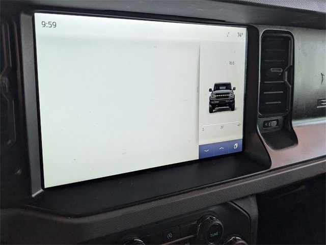 Used 2023 Ford Bronco Everglades image 17