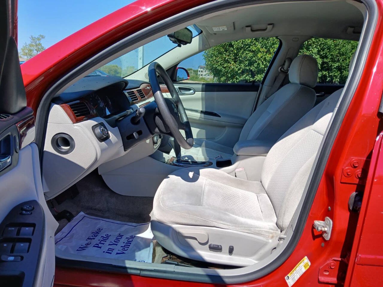 Used 2007 Chevrolet Impala LT FWD image 12
