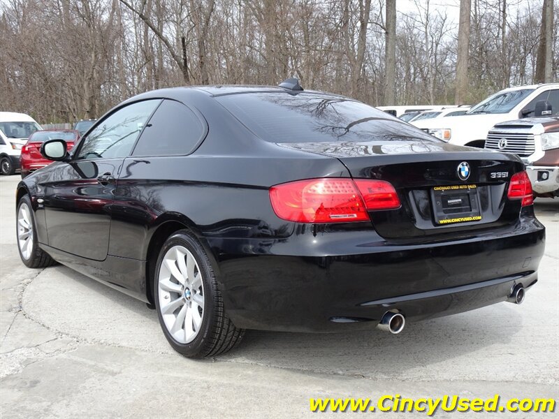 Used 2011 BMW 335i xDrive Coupe AWD/4WD image 8