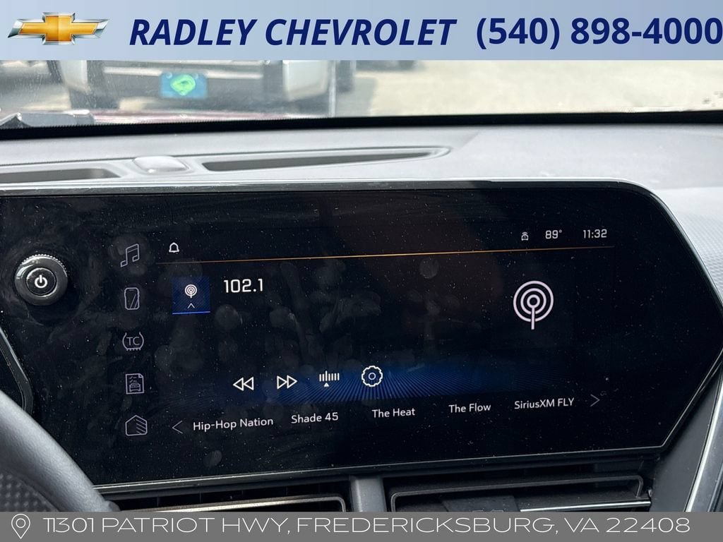 Certified 2025 Chevrolet Trax LT FWD image 8