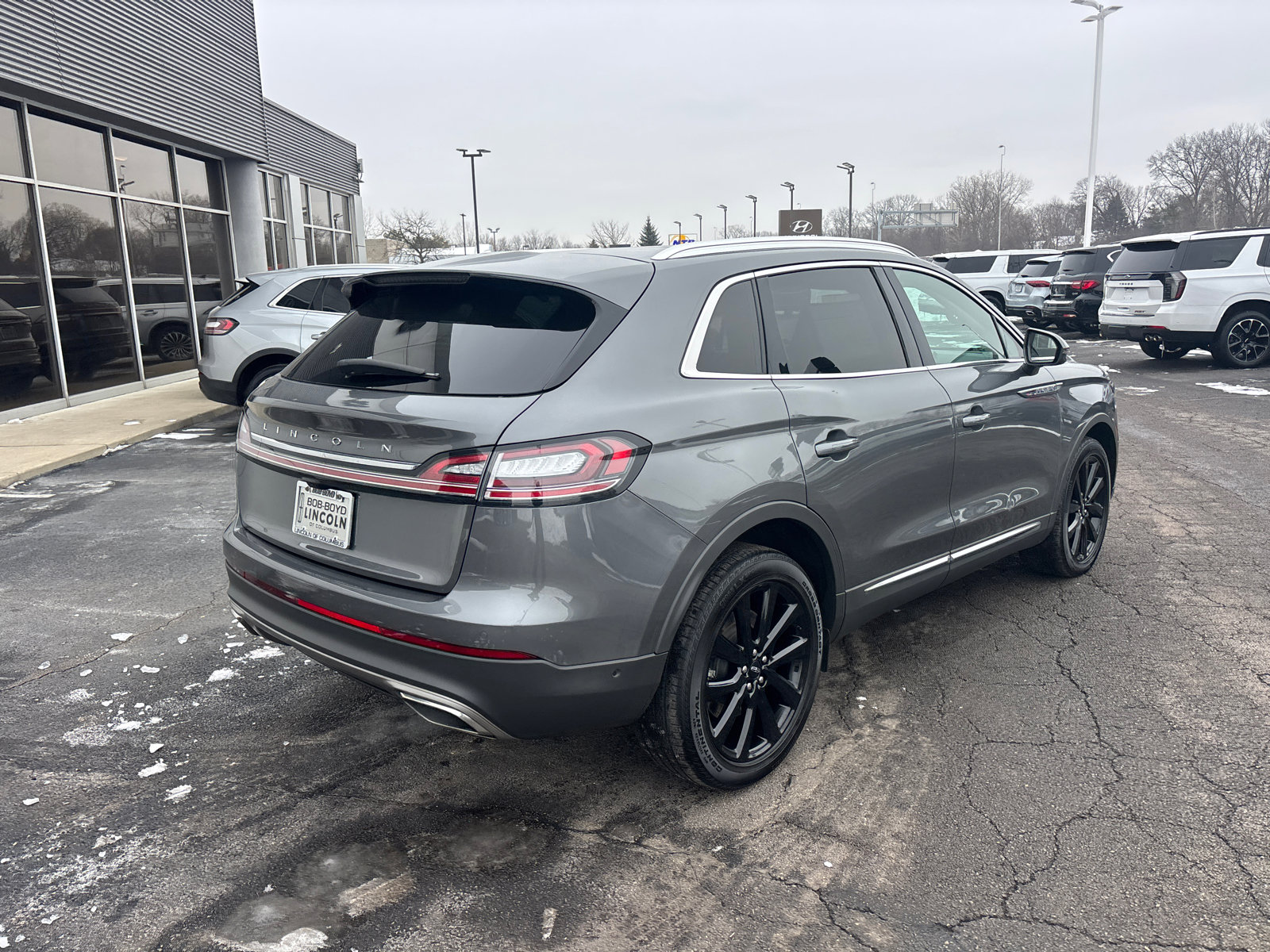 Certified 2023 Lincoln Nautilus Reserve w/ Equipment Group 201A image 7