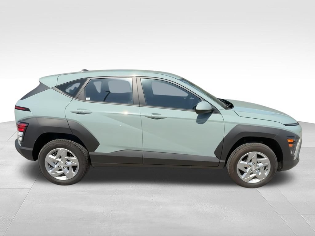 New 2026 Hyundai Kona SE AWD/4WD image 9