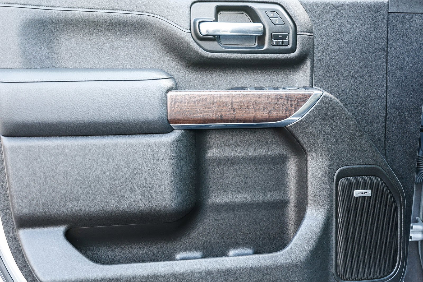 Used 2022 GMC Sierra 2500 Denali image 24