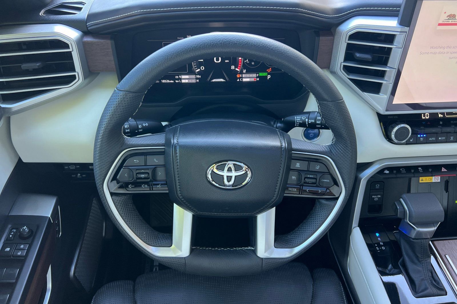 Used 2023 Toyota Sequoia Capstone image 14