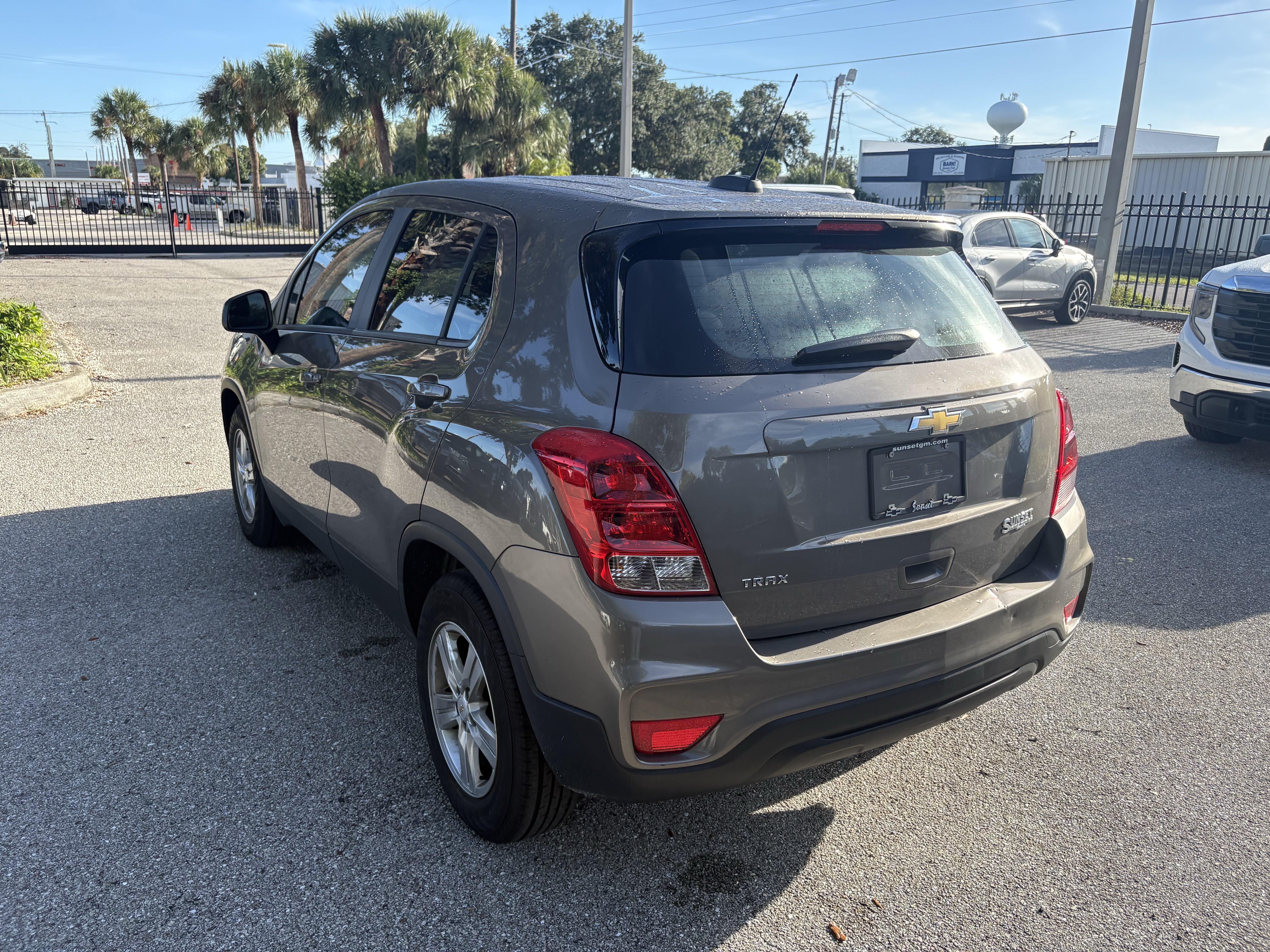 Used 2021 Chevrolet Trax LS FWD image 5
