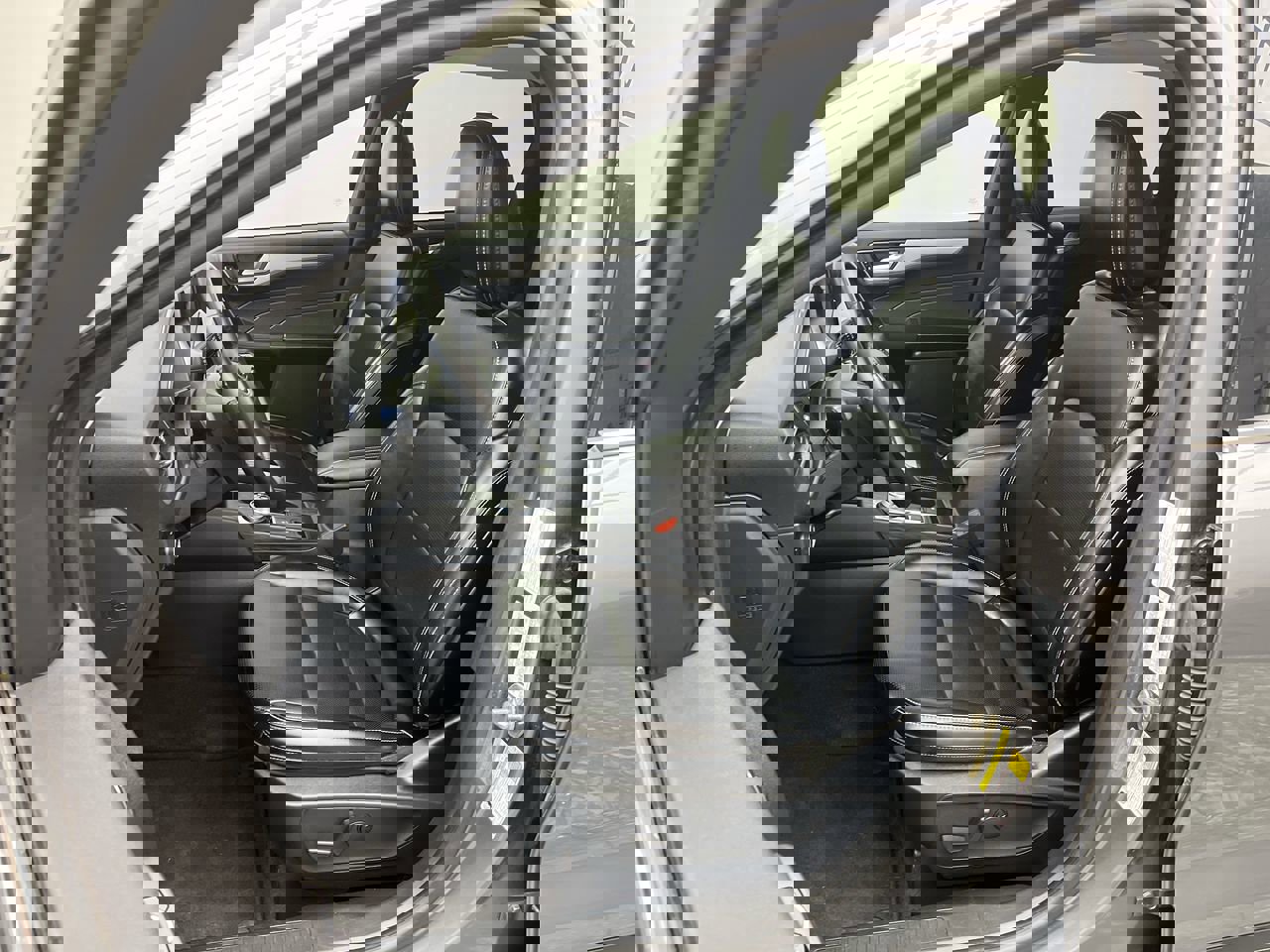 Used 2024 Ford Escape Platinum image 10