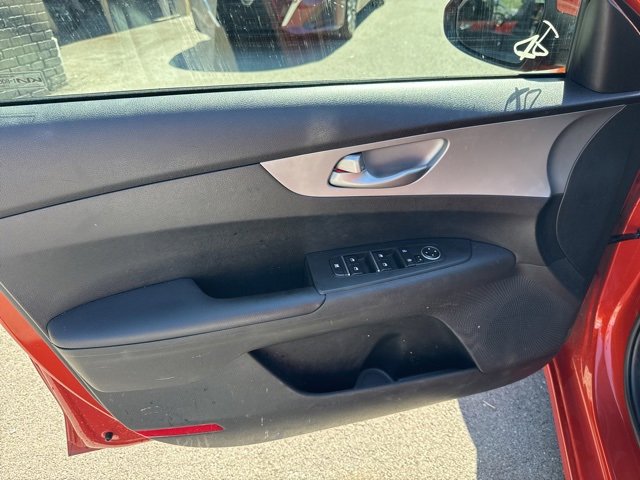 Used 2023 Kia Forte LXS image 17