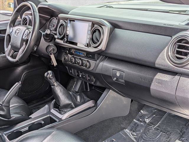 Used 2020 Toyota Tacoma TRD Off-Road w/ TRD Premium Off Road Package image 22