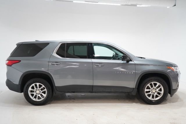 Used 2018 Chevrolet Traverse LS image 9