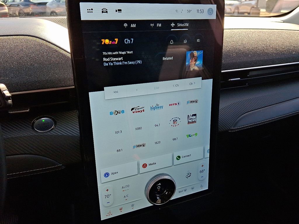 Used 2021 Ford Mustang Mach-E Premium image 18