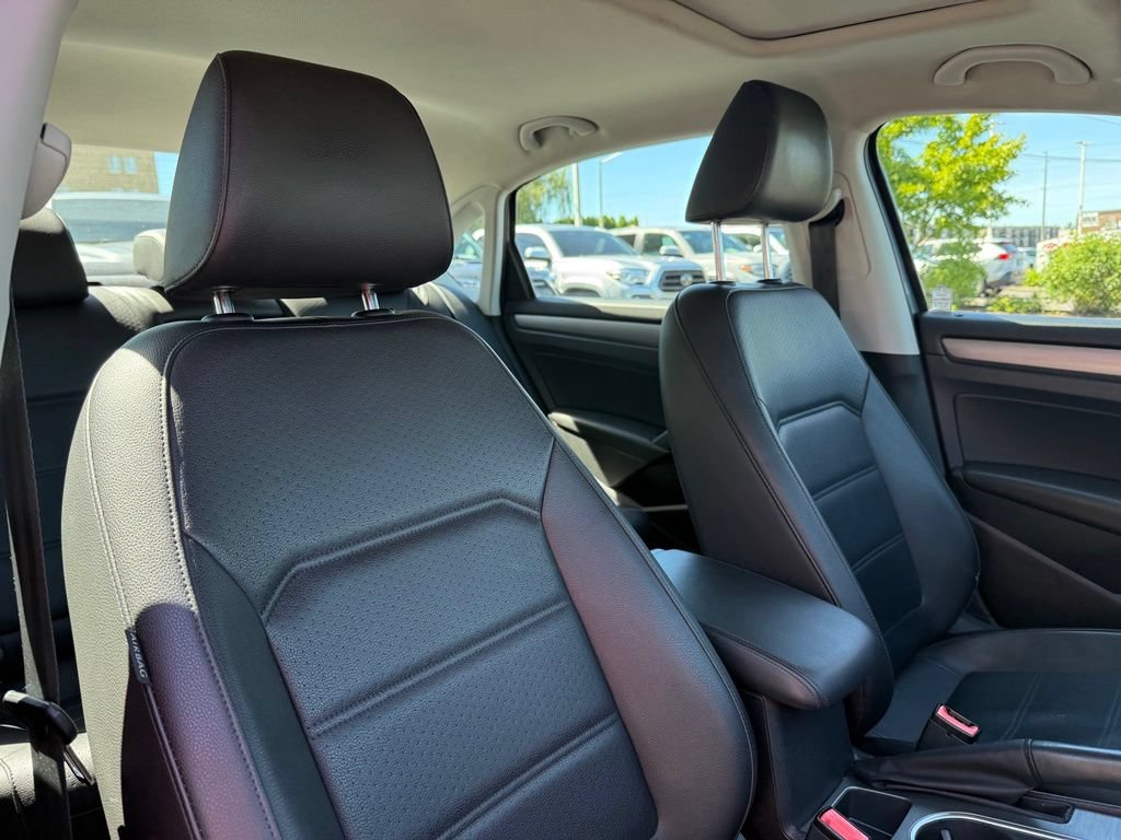 Used 2014 Volkswagen Passat TDI SE FWD image 22