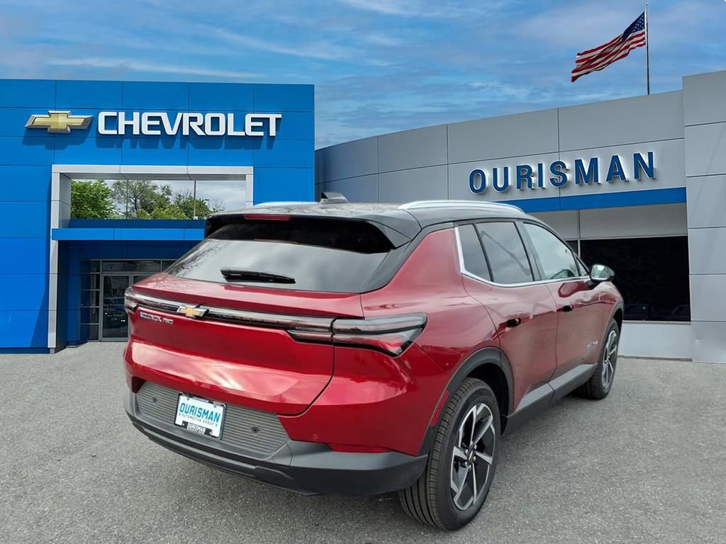 New 2026 Chevrolet Equinox EV LT image 3