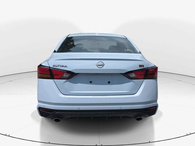 Used 2024 Nissan Altima 2.5 SR FWD image 7
