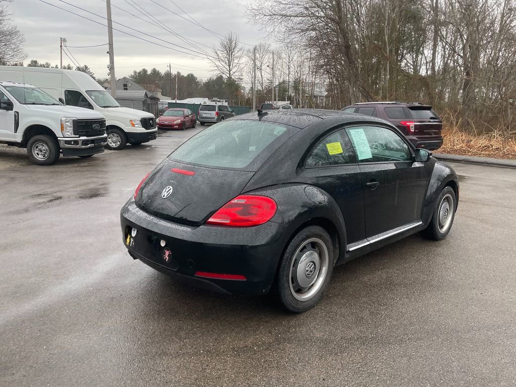 Used 2012 Volkswagen Beetle 2.5 FWD image 5