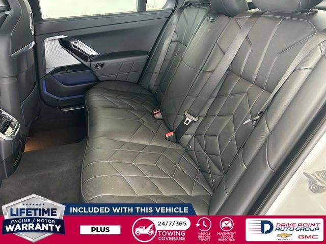 Used 2024 BMW 740i xDrive AWD/4WD image 24