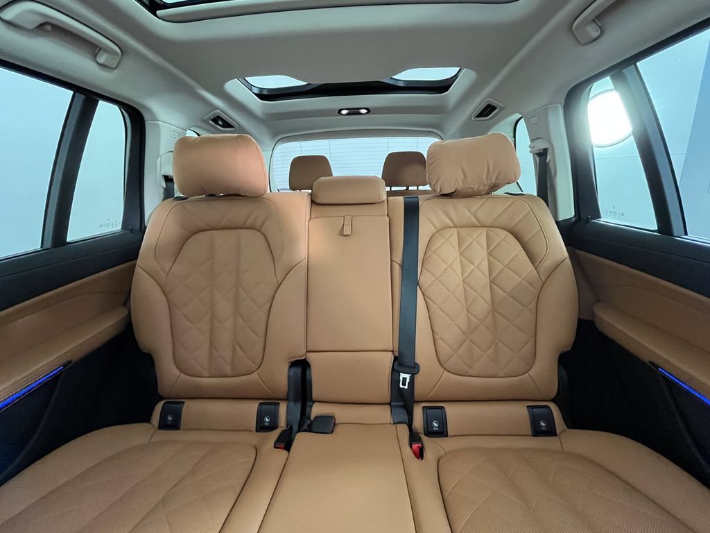 Used 2026 BMW X7 xDrive40i AWD/4WD image 20