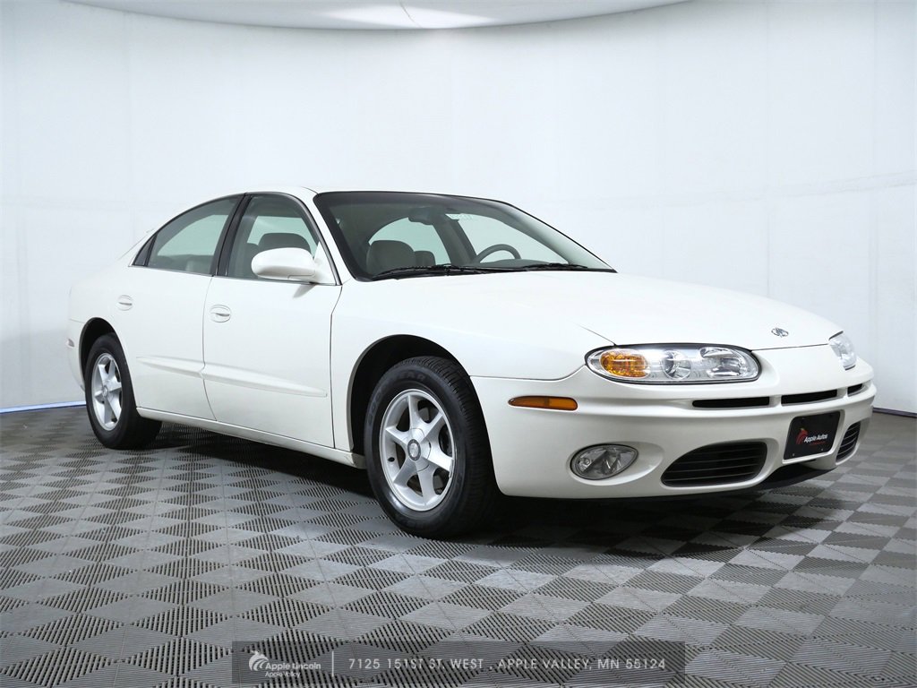 Used 2002 Oldsmobile Aurora 3.5 w/ All Weather Pkg