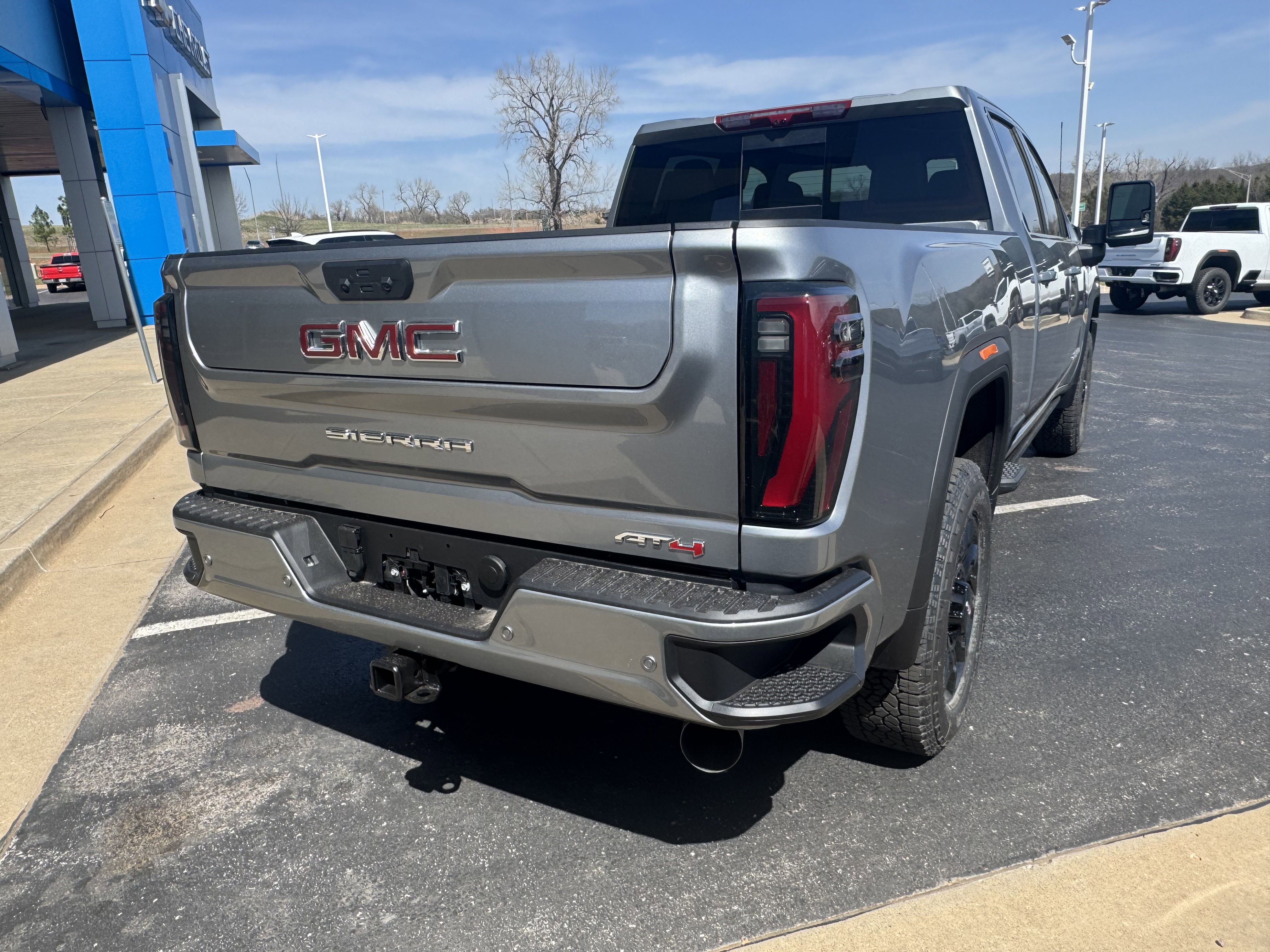 New 2026 GMC Sierra 2500 AT4 w/ AT4 Premium Plus Package image 4