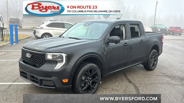 New 2026 Ford Maverick Lariat w/ Black Appearance Package