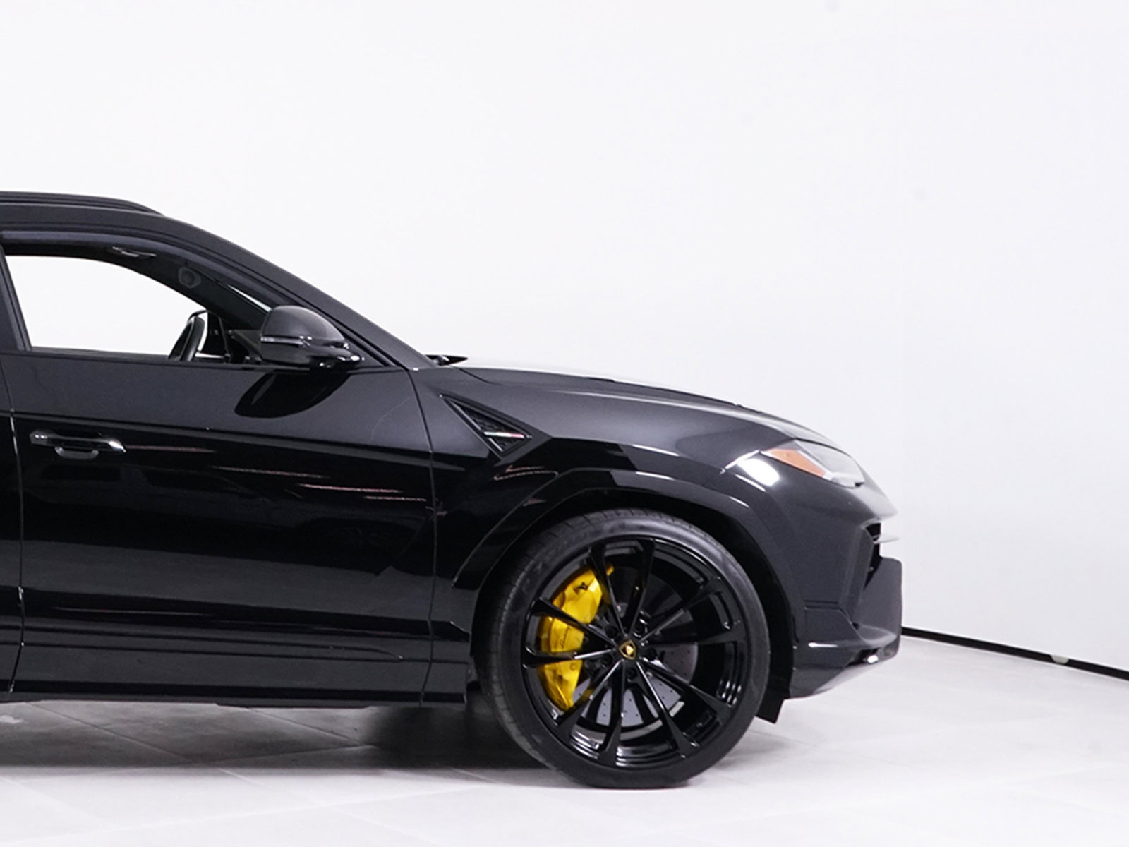 Used 2023 Lamborghini Urus S AWD/4WD image 15