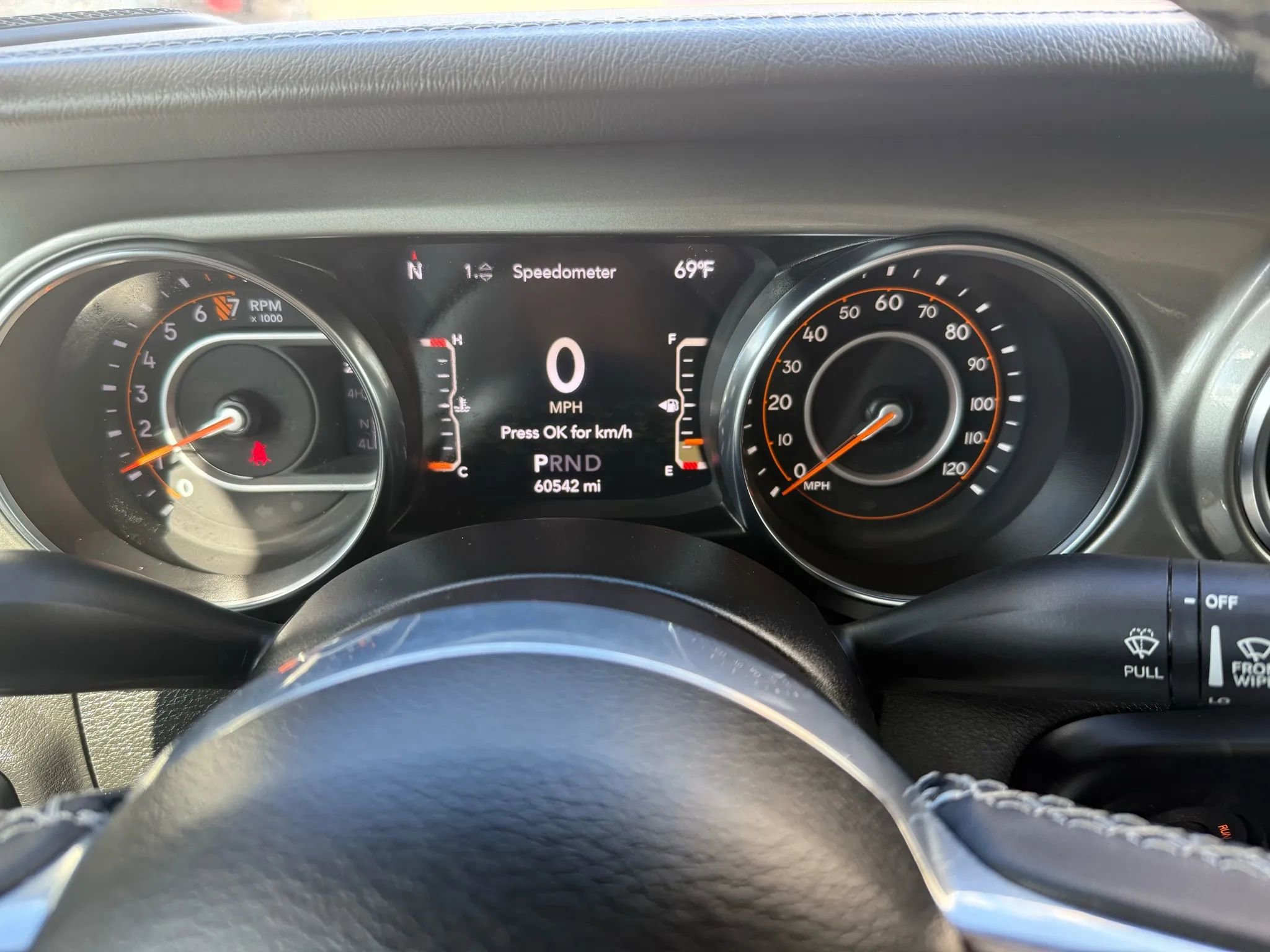 Used 2023 Jeep Gladiator Overland image 12