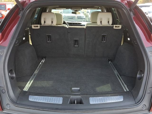 Used 2017 Cadillac XT5 Luxury w/ Driver Awareness Package image 28