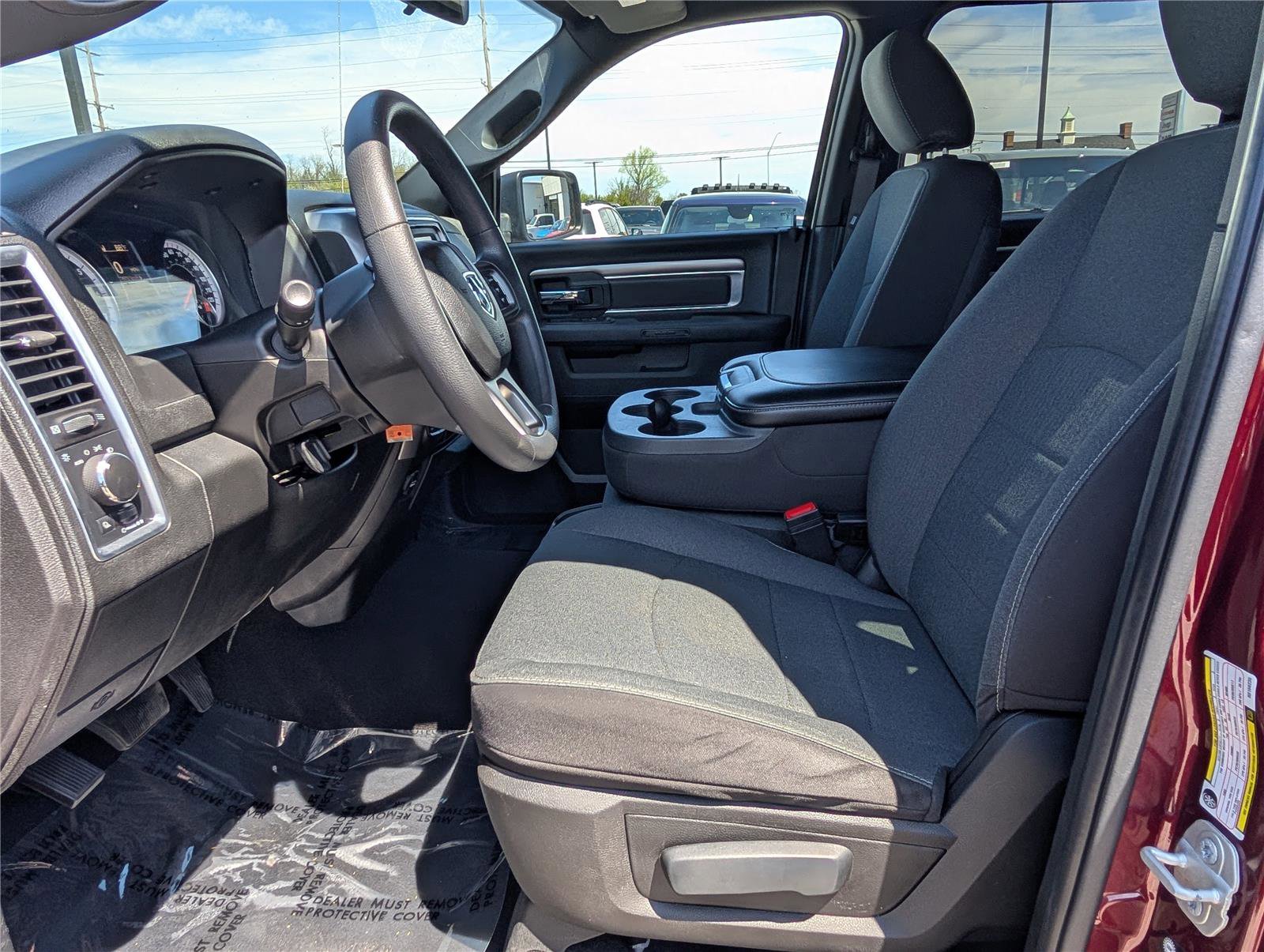 Used 2024 RAM 1500 Classic Warlock AWD/4WD image 14