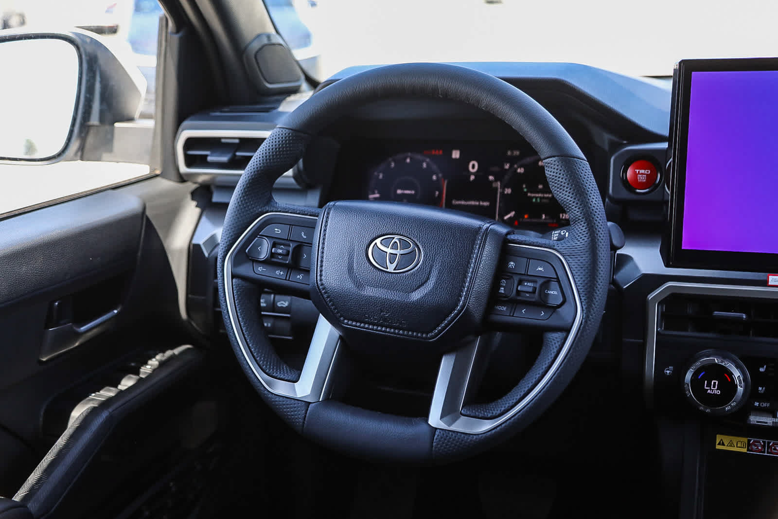 New 2026 Toyota Tacoma TRD Off-Road w/ TRD Off Road Premium Package AWD/4WD image 17