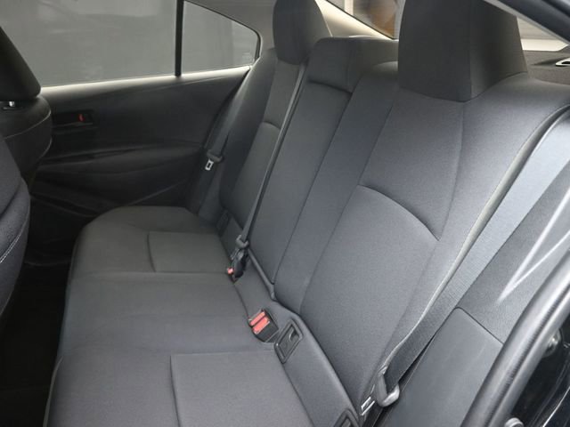 Used 2025 Toyota Corolla LE image 23
