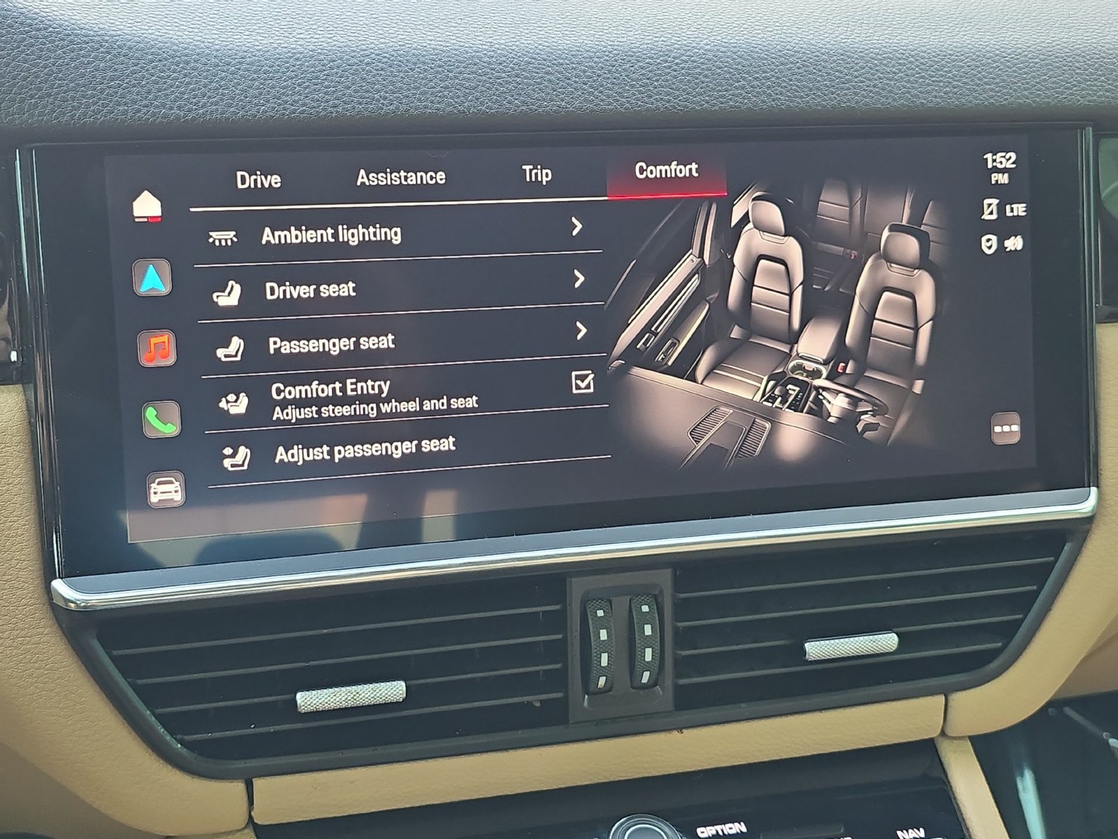 Certified 2023 Porsche Cayenne Platinum Edition AWD/4WD image 26