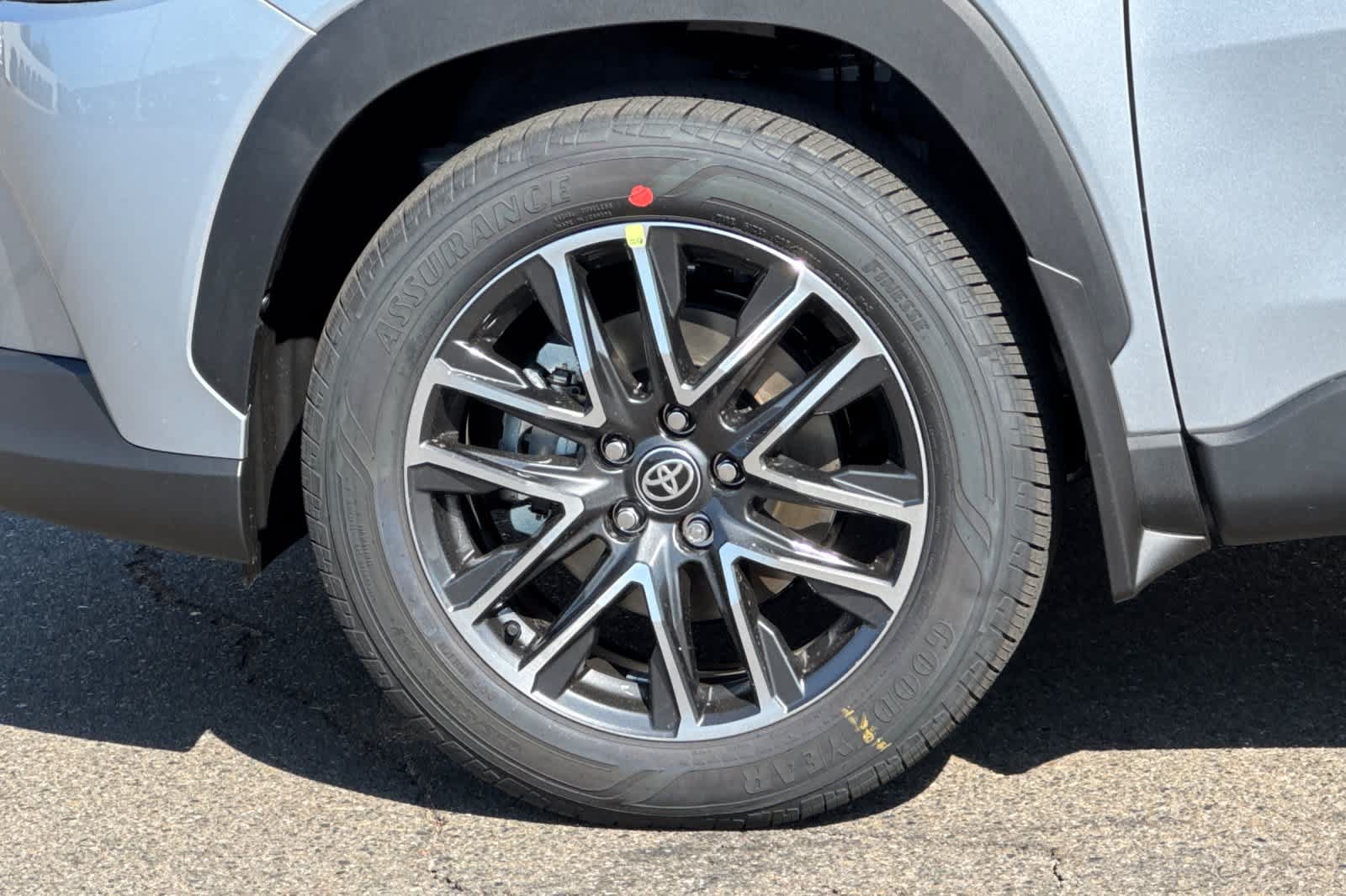New 2026 Toyota Corolla Cross XLE AWD/4WD image 31