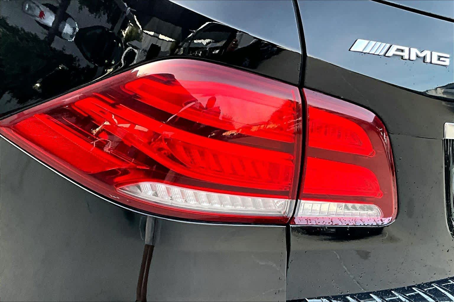 Used 2018 Mercedes-Benz GLE 63 AMG 4MATIC image 31