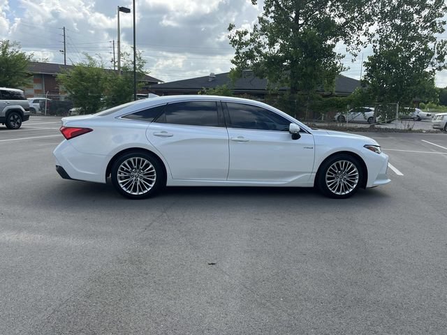 Used 2020 Toyota Avalon Limited w/ Advanced Safety Package FWD image 4