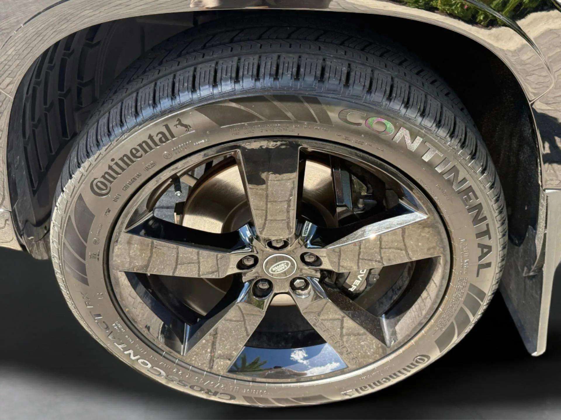 Used 2023 Land Rover Defender 110 Carpathian Edition image 34