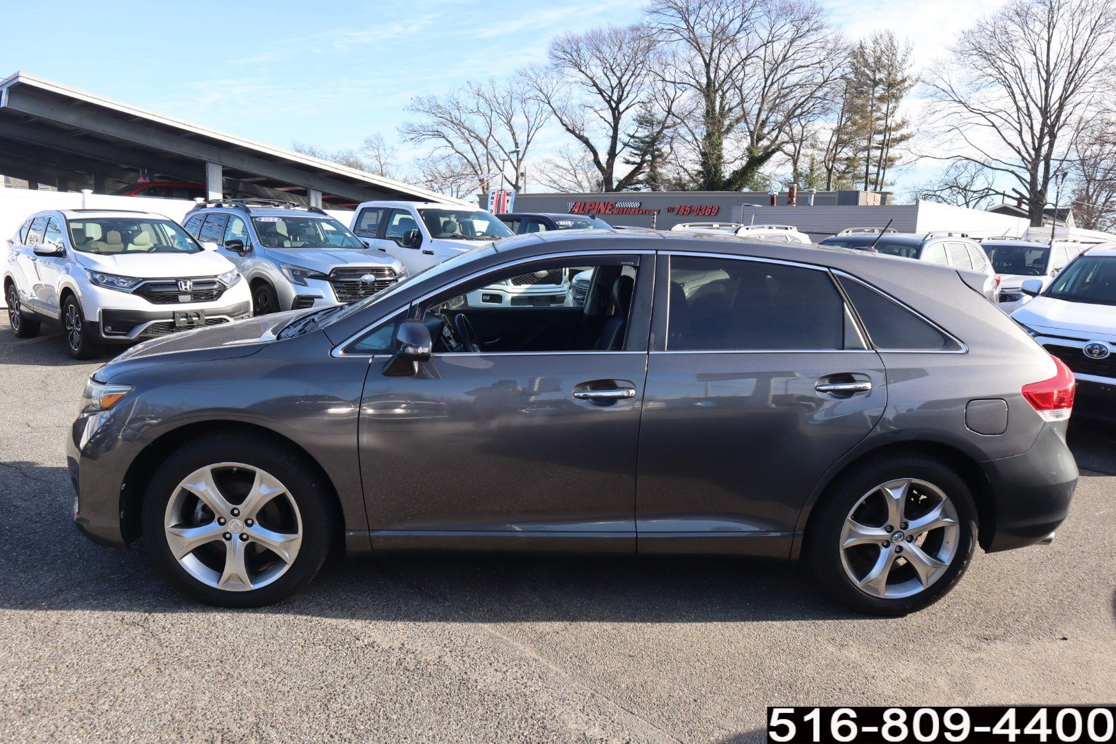 Used 2015 Toyota Venza Limited image 8