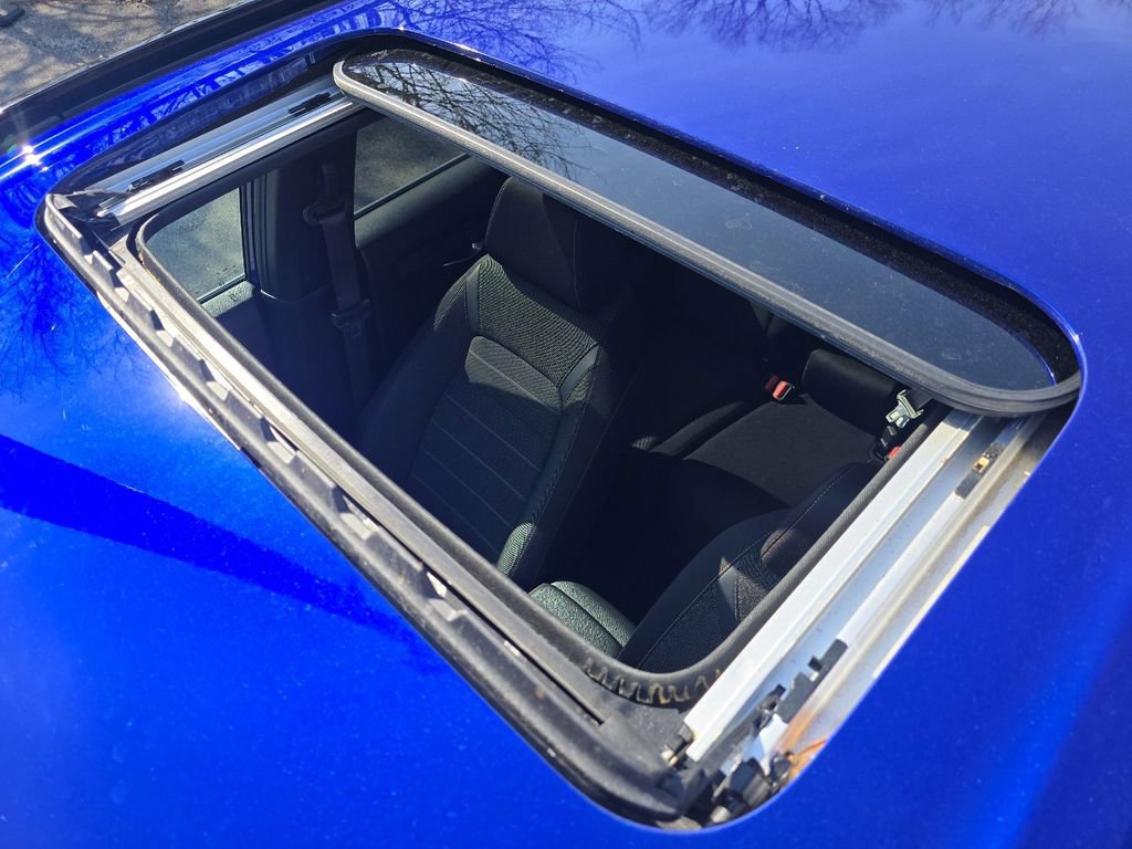 Used 2024 Honda CR-V Sport image 3