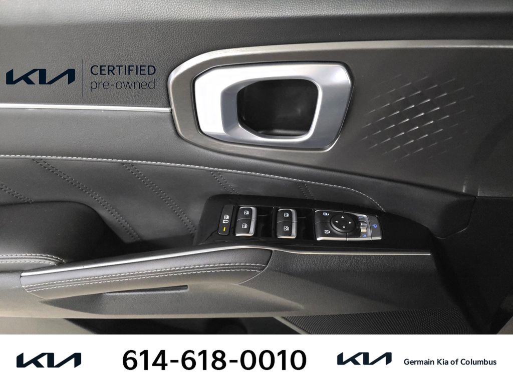 Certified 2023 Kia Sorento SX image 26