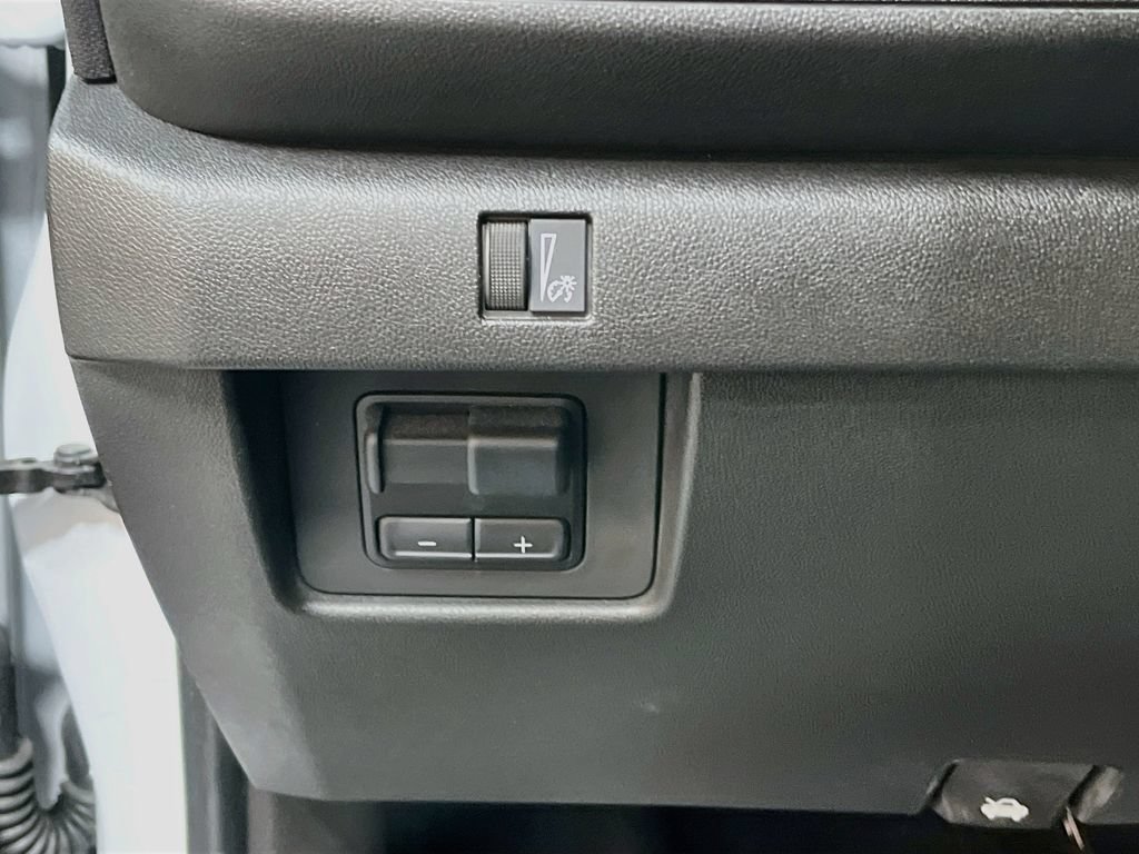 Used 2024 Chevrolet Colorado Trail Boss w/ Advanced Trailering Package AWD/4WD image 10