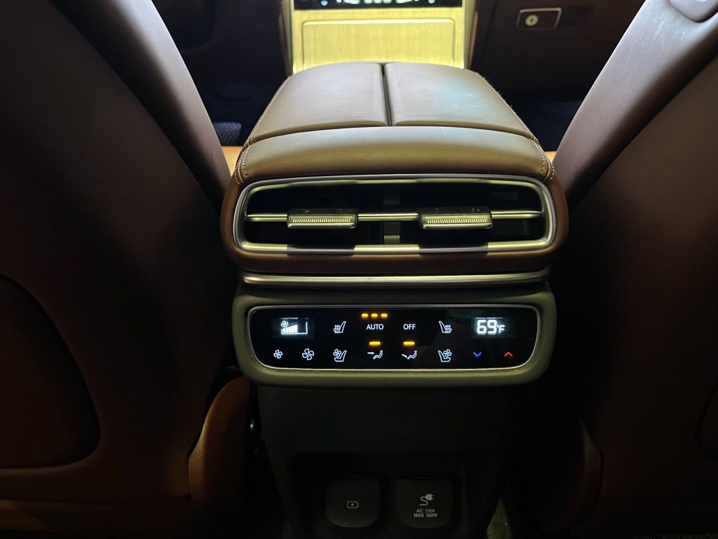 Used 2025 Genesis GV80 3.5T Prestige AWD/4WD image 20