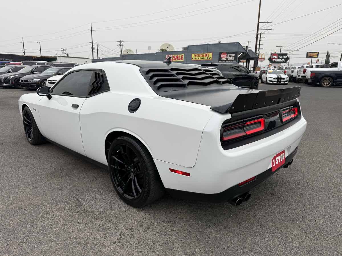 Used 2018 Dodge Challenger T/A RWD image 5