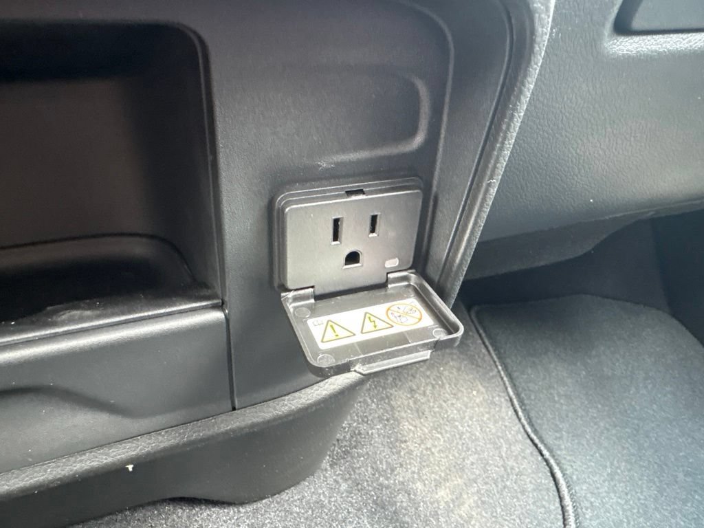 New 2026 RAM 3500 Tradesman AWD/4WD image 17