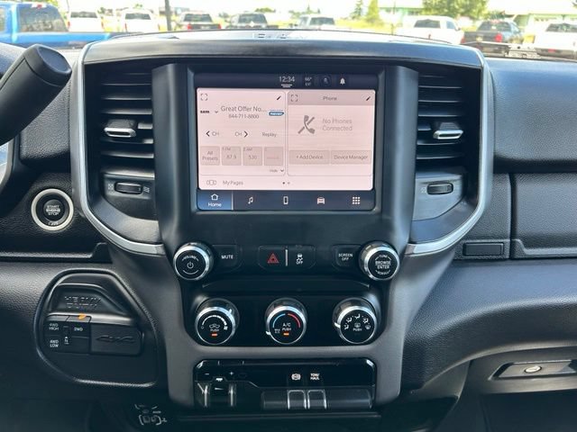 Used 2024 RAM 3500 Big Horn AWD/4WD image 18