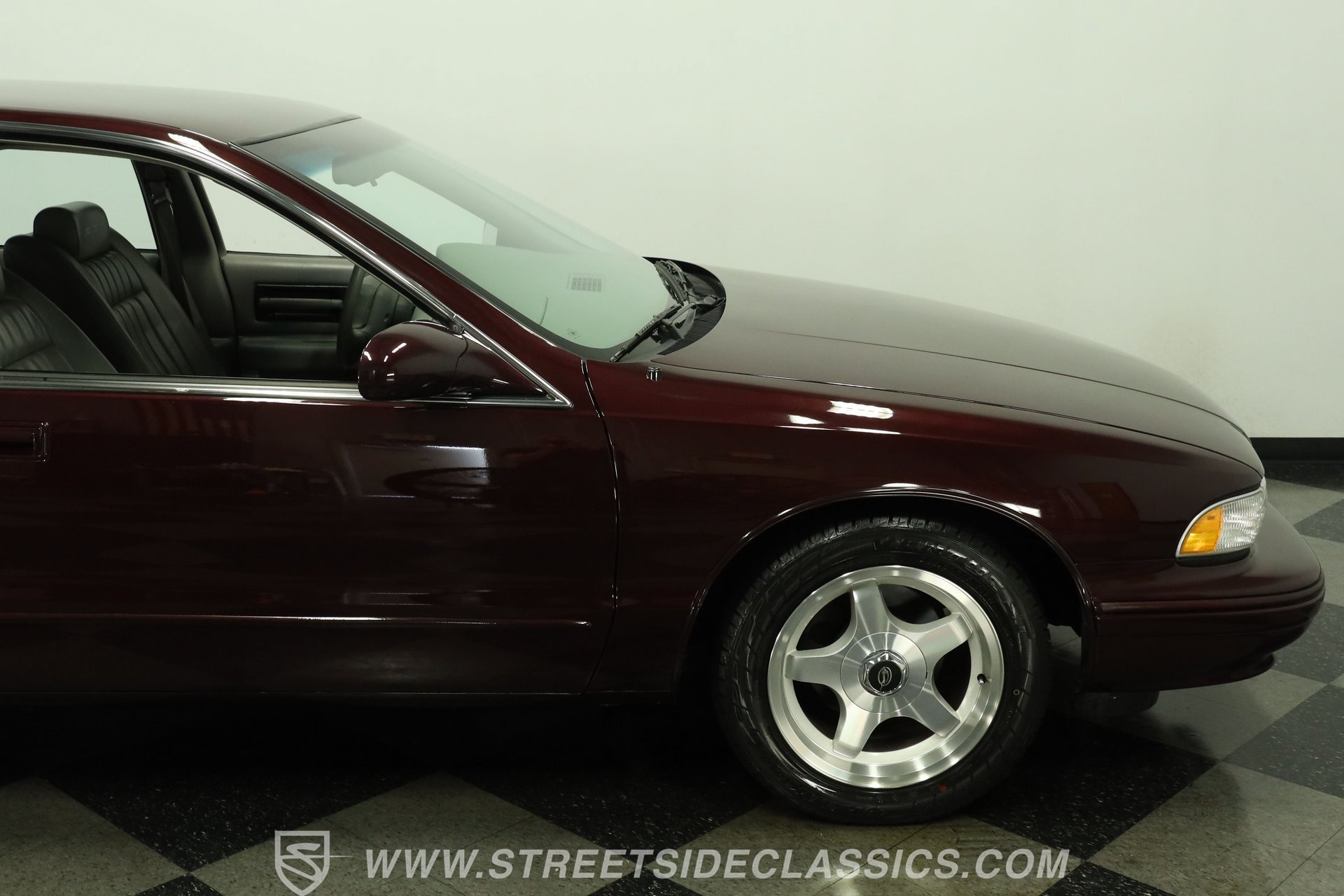 Used 1996 Chevrolet Impala SS RWD image 29